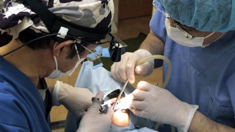 40歳以上の８割…病気ドミノ倒し 歯周病治すか死を選ぶか