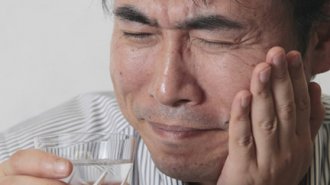 【顎の痛み】親知らずの感染症と三叉神経痛に市販薬は効かない