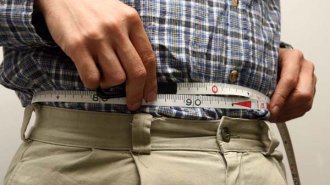 メタボ健診で男性が腹囲85cmを超えたら何が危険なのか？