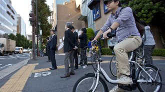 日本人約3万人を調査「通勤スタイル」を変えるとやせる