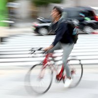 自転車通勤は健康に良いがケガも多い 英国で23万人調査