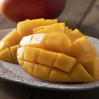 夏が食べごろのマンゴー 「葉酸」が豊富で妊婦にもおすすめ
