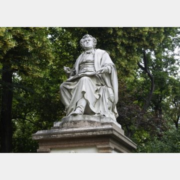 ウィーン市立公園のフランツ・シューベルト像
