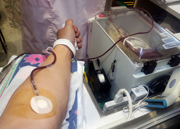 ファイザー社製、モデルナ社製は接種後48時時間経過すれば献血可能に