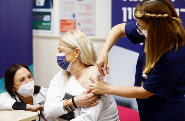 イスラエルでは4回目のワクチン接種がスタートしているが…