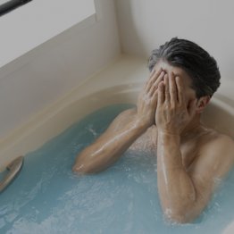 温浴後の早めの就寝で夜間頻尿が減る？ 夜中のトイレ対策