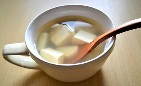 すっぽんの潤いスープ（提供写真）