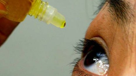 【麦粒腫】点眼薬と眼軟膏は清潔に使う 悪化すると切開が必要に
