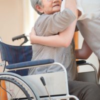 一時的な入院で筋力が著しく低下した90歳…自活生活に戻れるか？