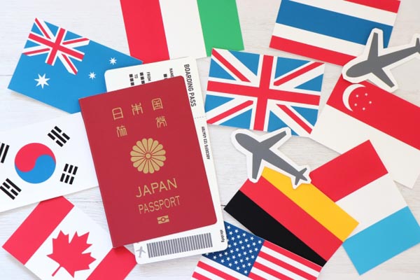 日本のパスポートは世界を最も自由に旅行できる最強の旅券なのに…（写真はイメージ）