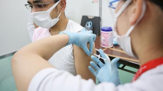 コロナワクチン接種後死亡 厚労省が新たに5人の救済を認定