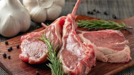 【羊肉】脂肪燃焼や血流を活発にするカルニチンが豊富