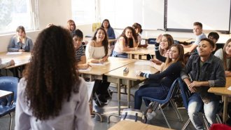 学校がライフライン…米国の10代女子のメンタルは危機的状況とCDC調査で判明