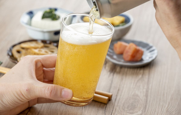 ビール500ミリリットルで肝臓のアルコール代謝は飽和するといわれている