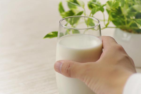 認知症予防には牛乳より豆乳！