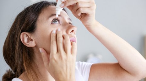 失明や死亡報告も…米国で市販の目薬による感染症が拡大のナゼ？