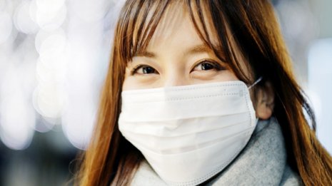 マスク着用時のストレスはアロマオイルで改善？日本の調査報告